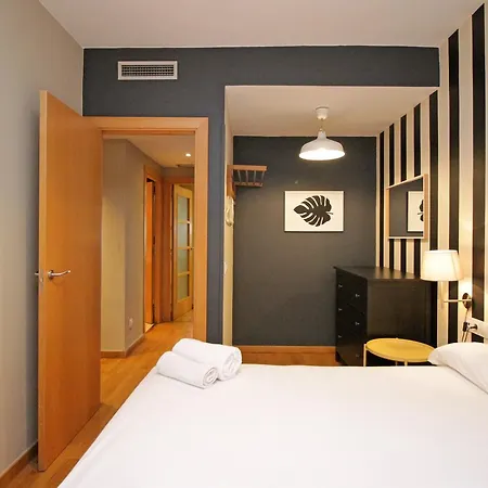 Ainb Eixample-entenca برشلونة